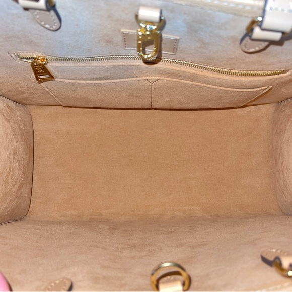 Louis Vuitton Arizona Stitched On The Go MM - Picture 12 of 15